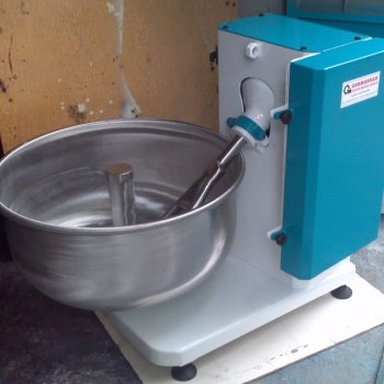 Gıda Hamuru Yoğurma Makinası (70cm/50kg)