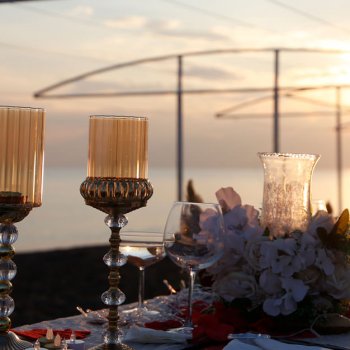 Antalya Kumsal'da Sürpriz Evlilik Teklifi