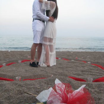 Yat'ta Sürpriz Evlenme Teklifi
