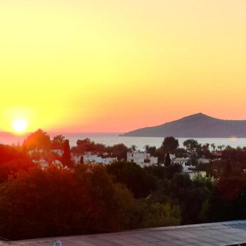 Bodrum Yalıkavak'ta Marina ve Deniz Manzaralı Villa