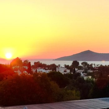 Bodrum Yalıkavak'ta Marina ve Deniz Manzaralı Villa