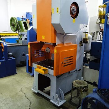 60 Ton Hava Kavramalı Full Eksantrik Pres