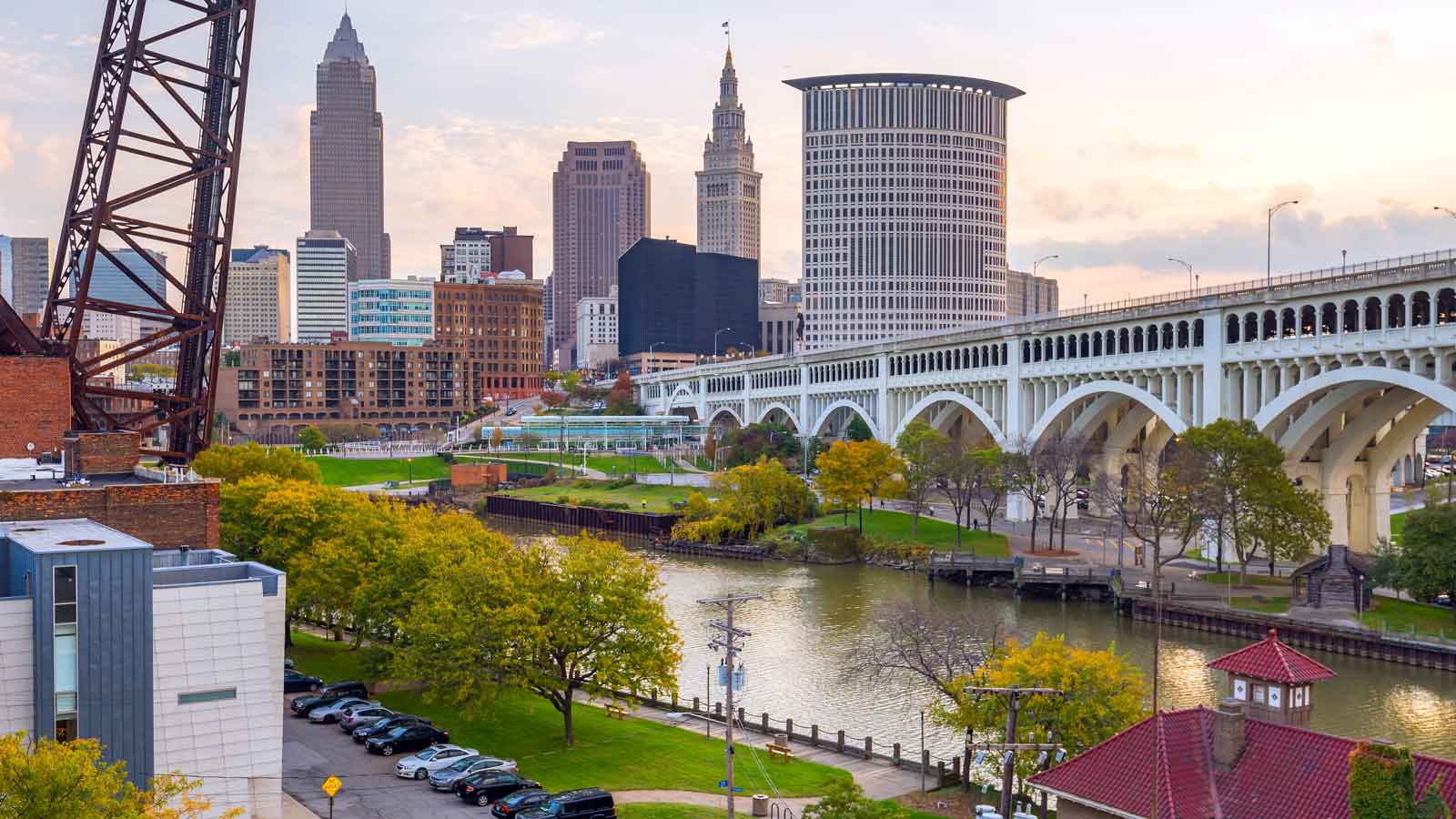 Cleveland'daki Türk Firmaları