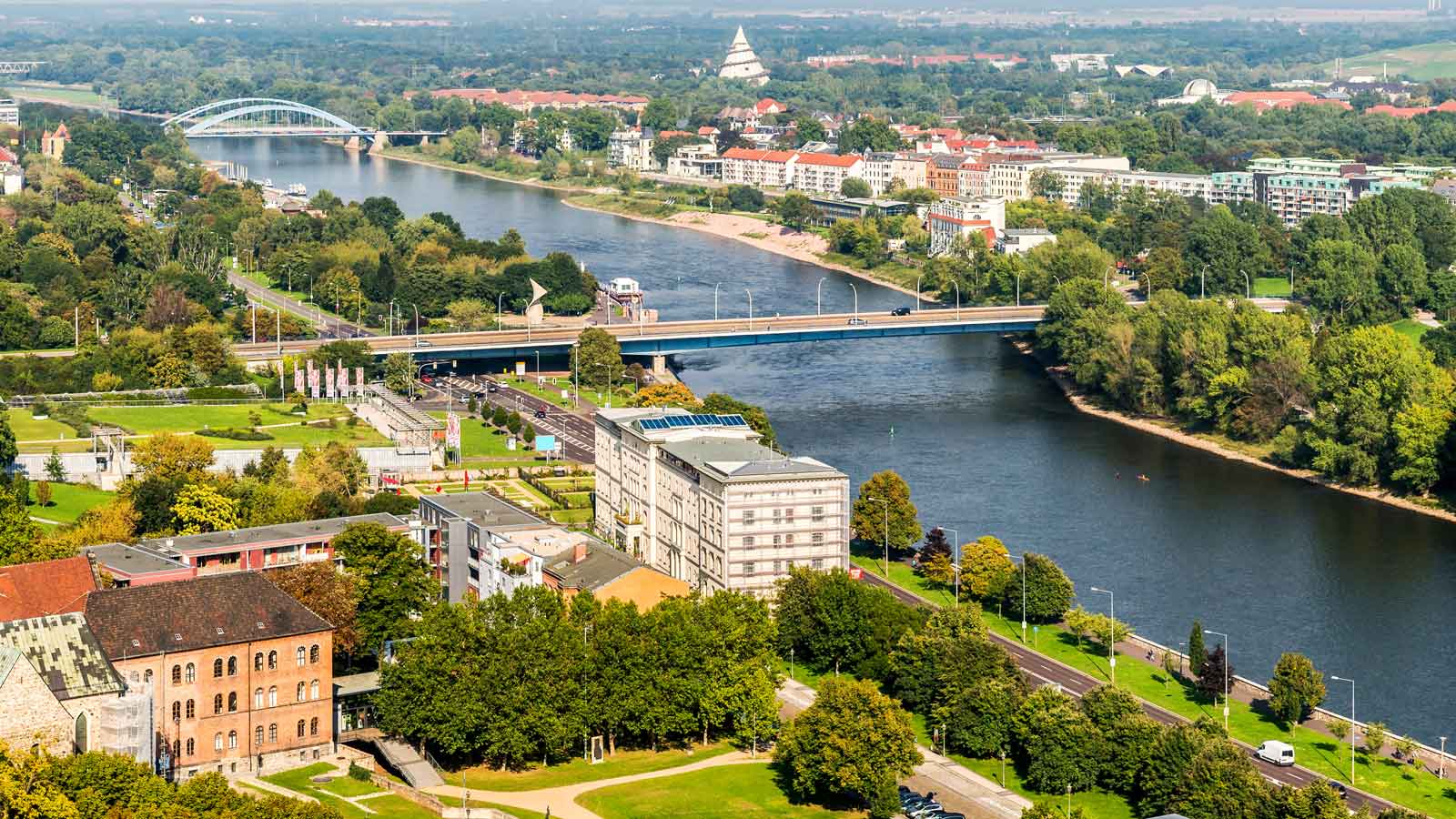 Magdeburg'daki Türk Firmaları