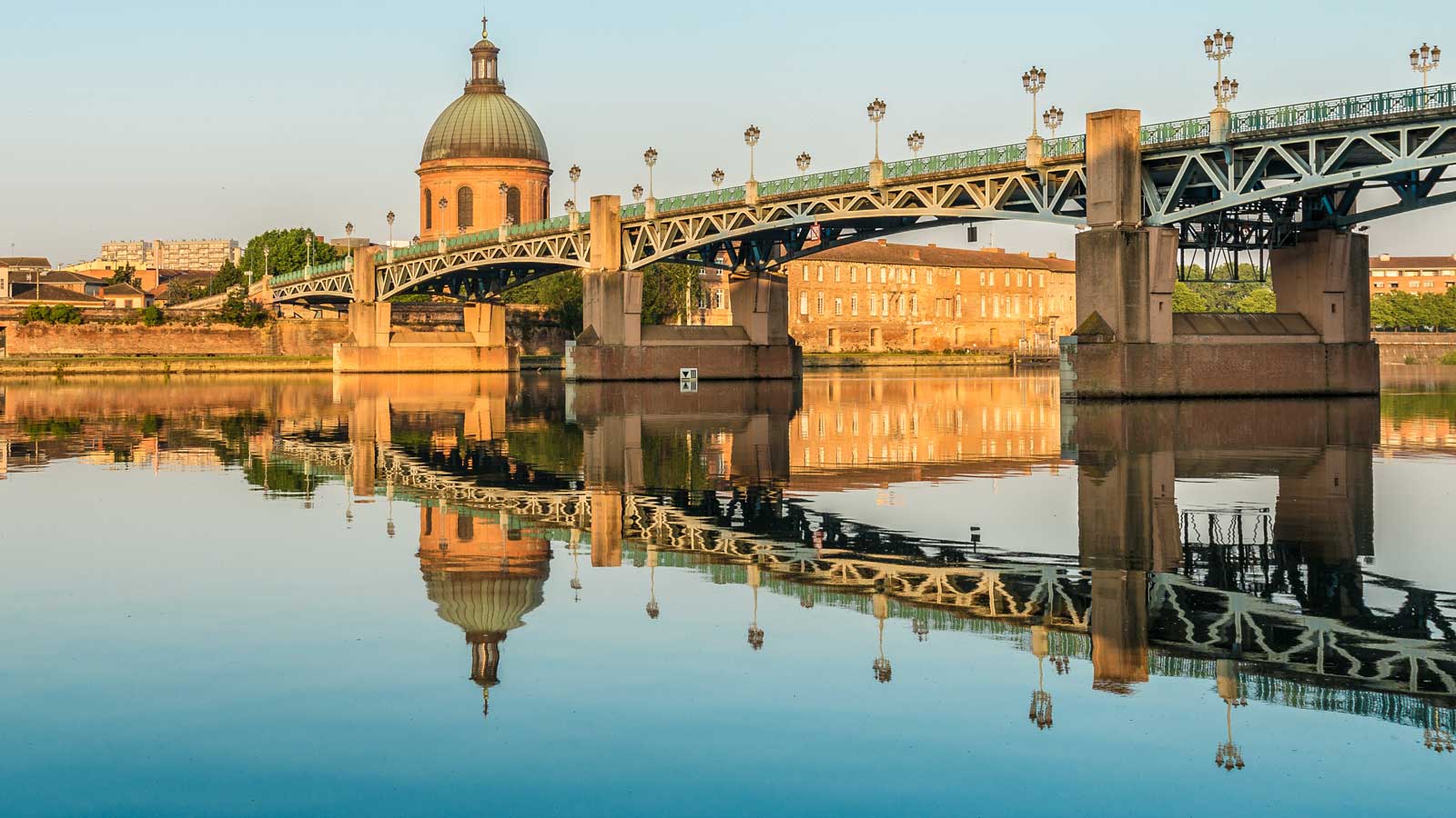 Toulouse'deki Türk Firmaları