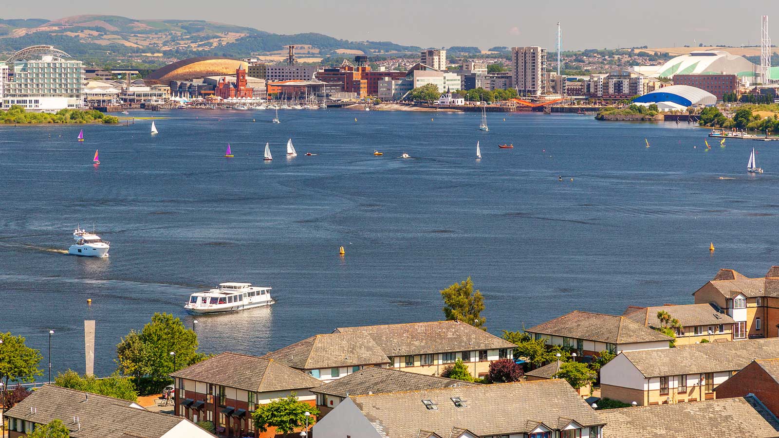 Cardiff'deki Türk Firmaları