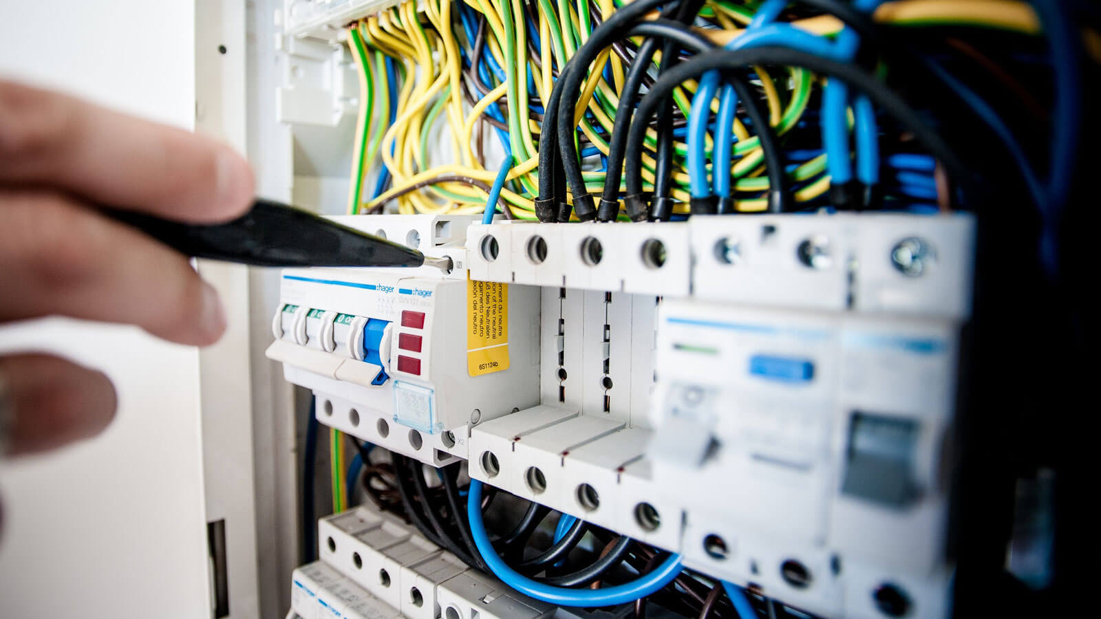 Elektrik Tesisatı Firmaları