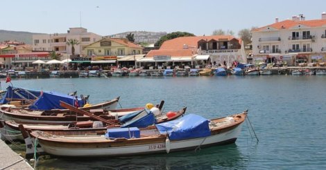 İzmir Foça Emlak