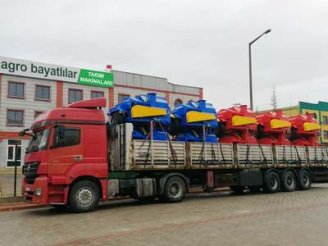 Agro Bayatlılar | High-Performance Agricultural & Threshing Machines