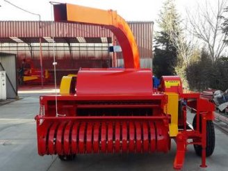 Agro Bayatlılar | High-Performance Agricultural & Threshing Machines